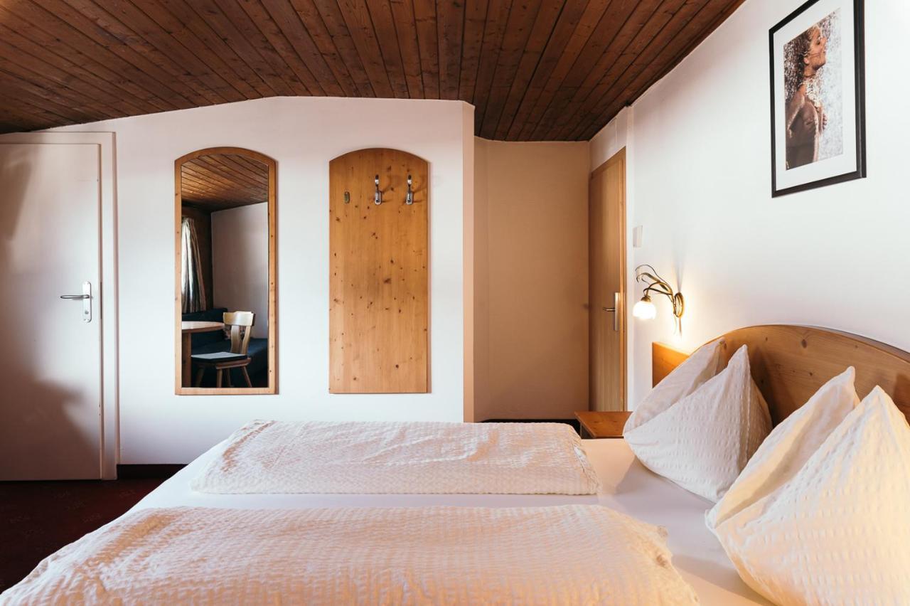 Gasthof Residence Brugghof & Erlhof Campo Tures Dış mekan fotoğraf